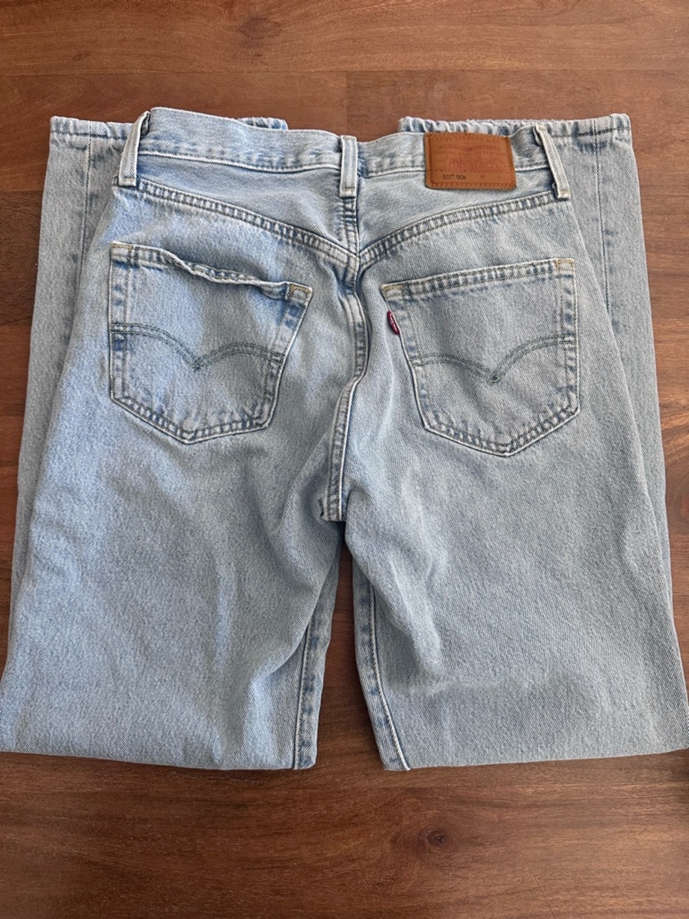 Levi’s 501 90’s Jeans - Picture 2 of 5